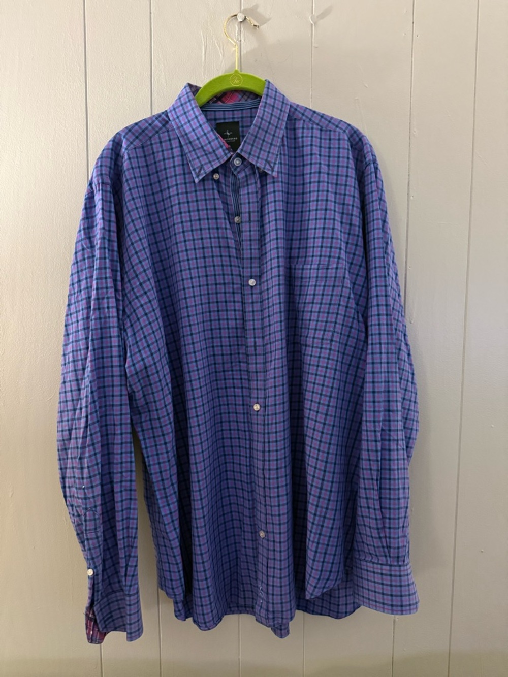 Tailorbyrd’s Plaid Men's Button-Down Shirt